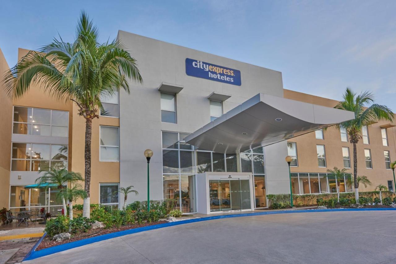 City Express By Marriott Playa Del Carmen Exteriör bild
