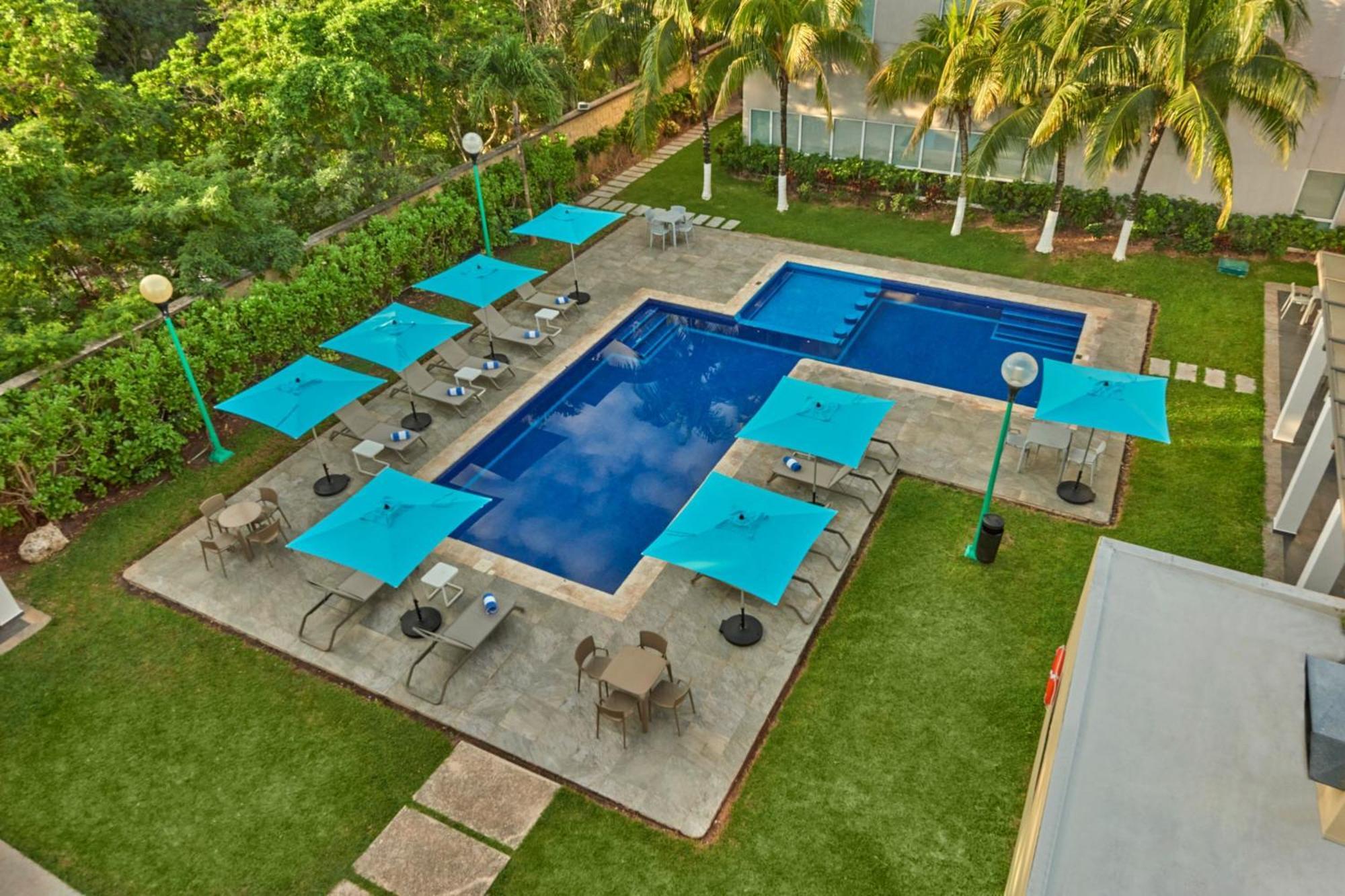 City Express By Marriott Playa Del Carmen Exteriör bild