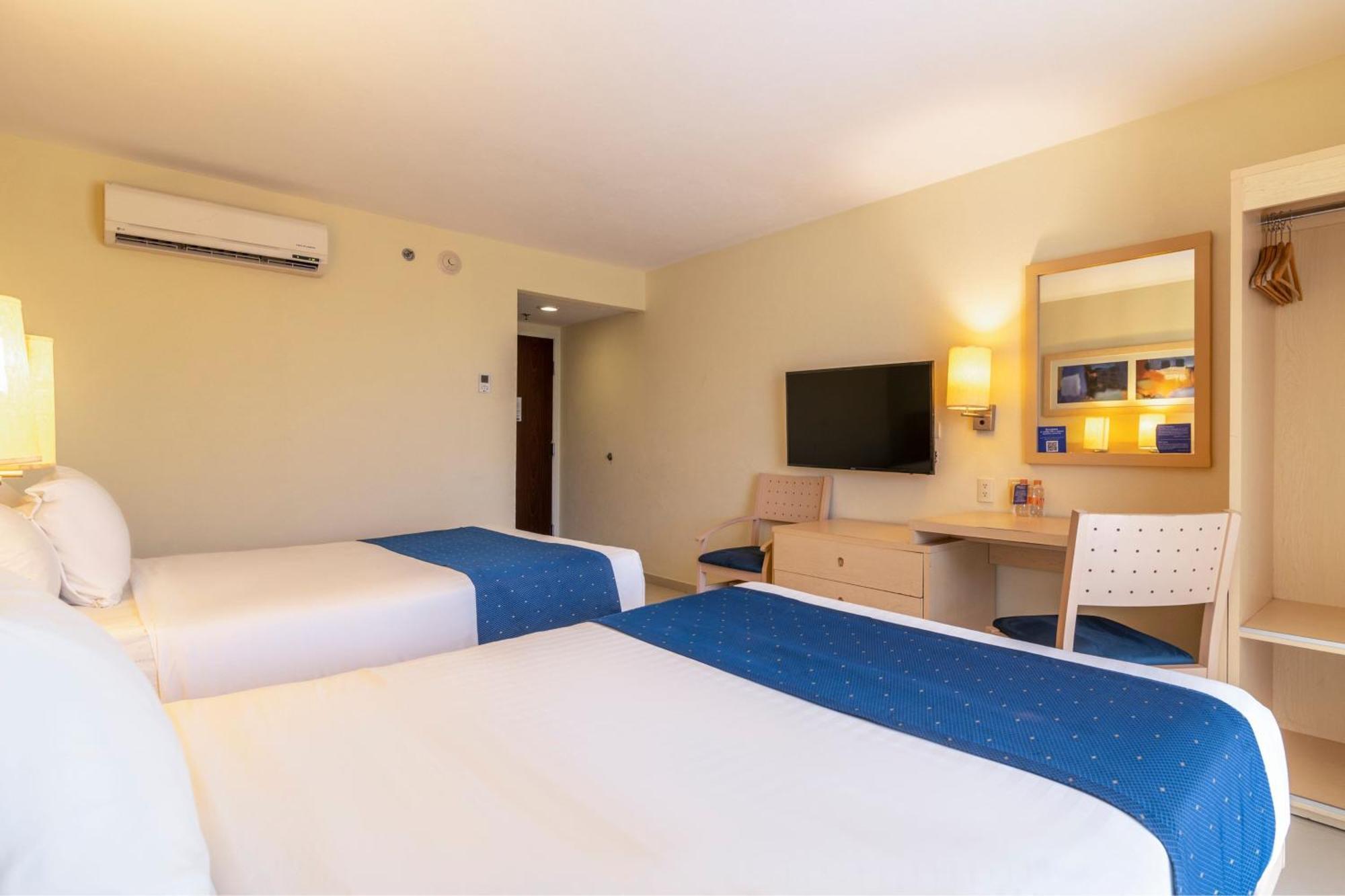 City Express By Marriott Playa Del Carmen Exteriör bild
