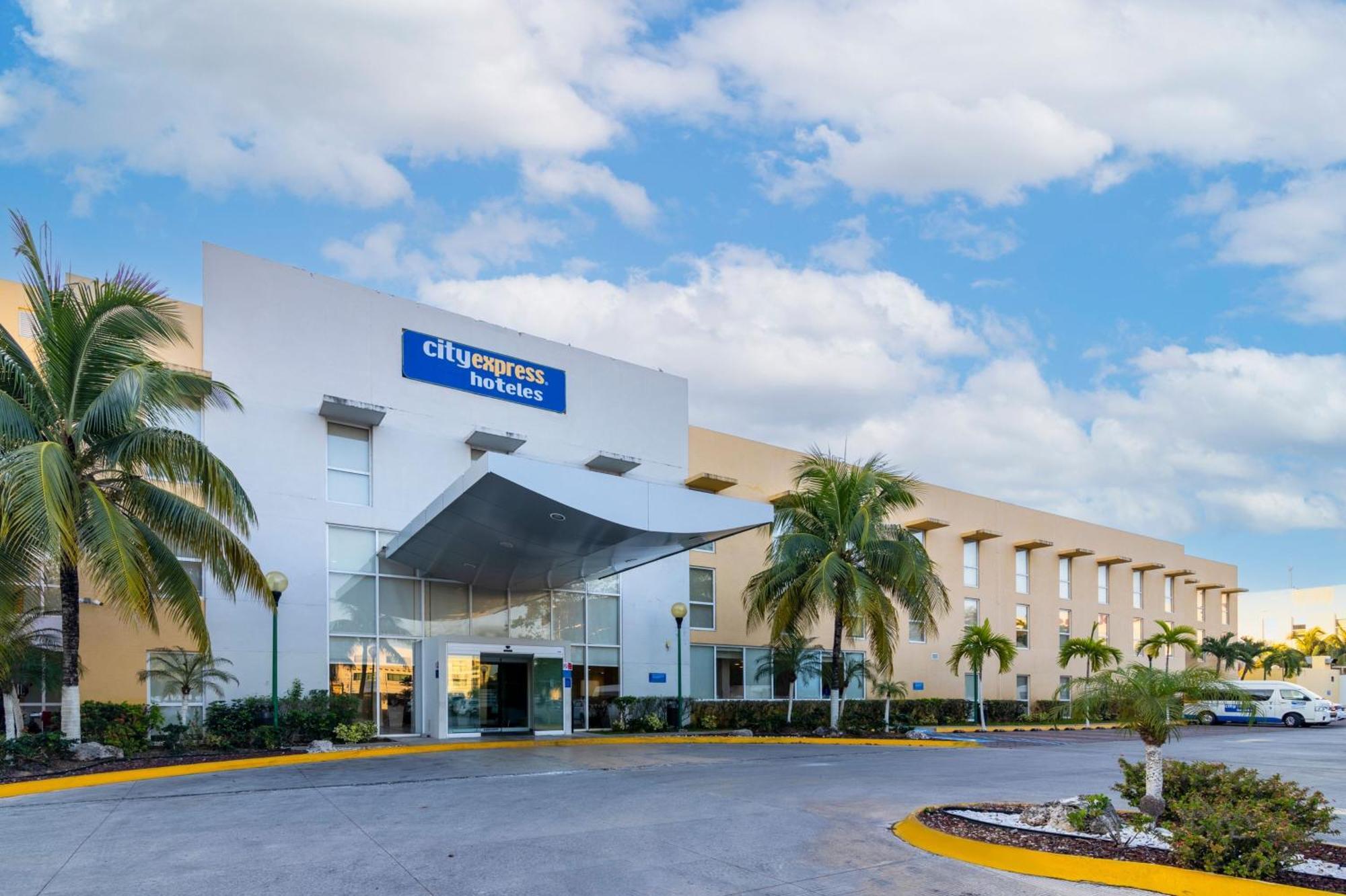 City Express By Marriott Playa Del Carmen Exteriör bild