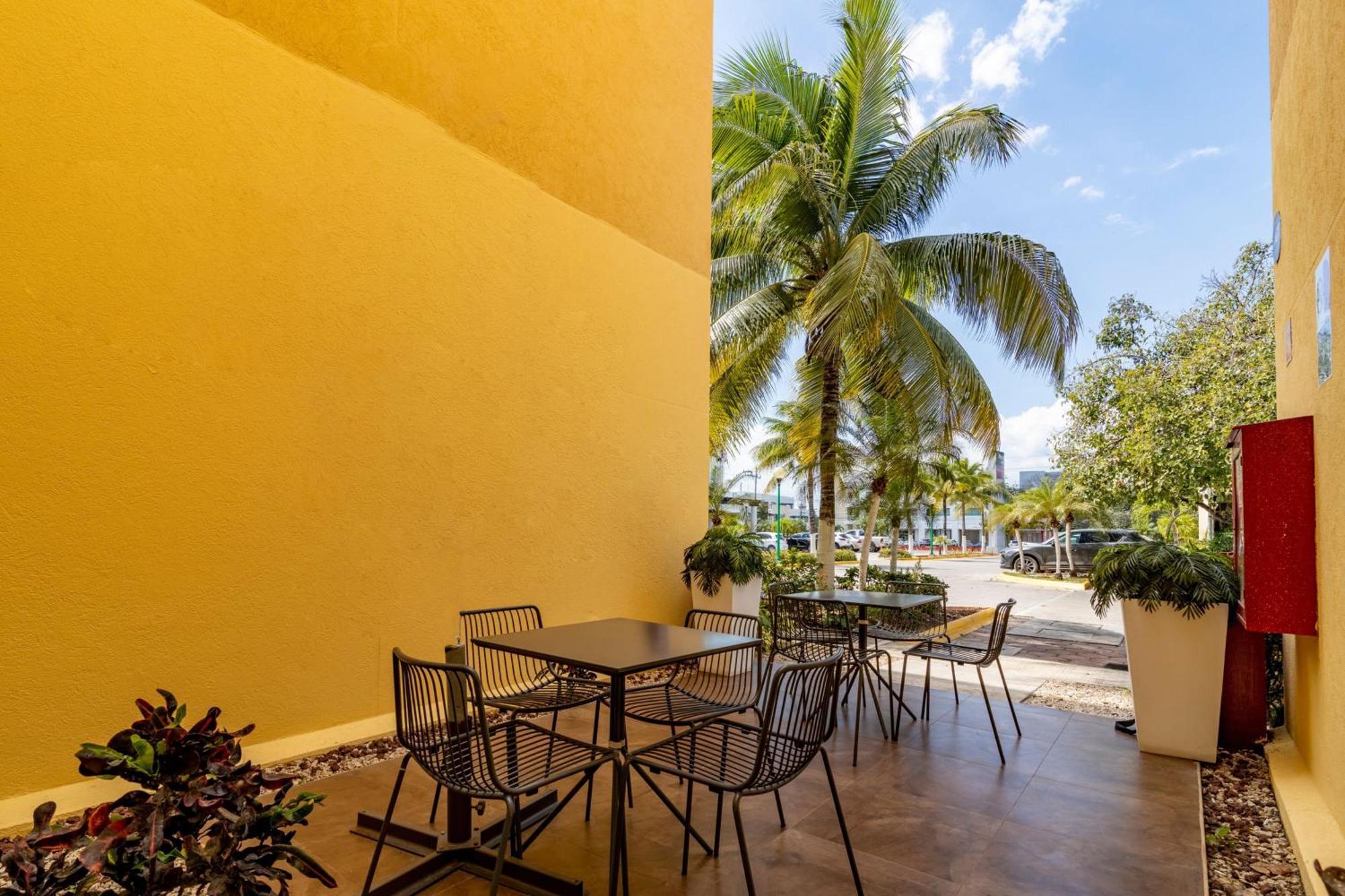 City Express By Marriott Playa Del Carmen Exteriör bild